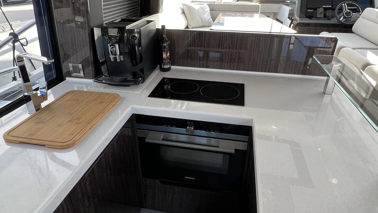 Galeon 500 Fly - 3 cab. (Champ Atlantis)  - 36
