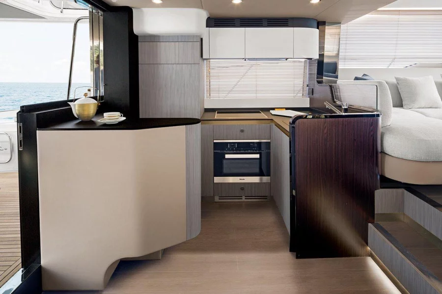 Azimut 55 Fly (Be Happy)  - 16