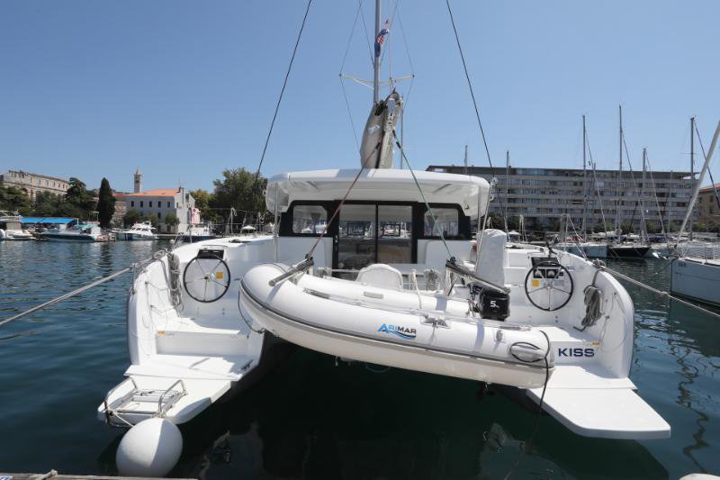 Photo #4 - Excess 11 - 4 + 1 + 1 cab. (Gold Kiss) en Pula - 37184