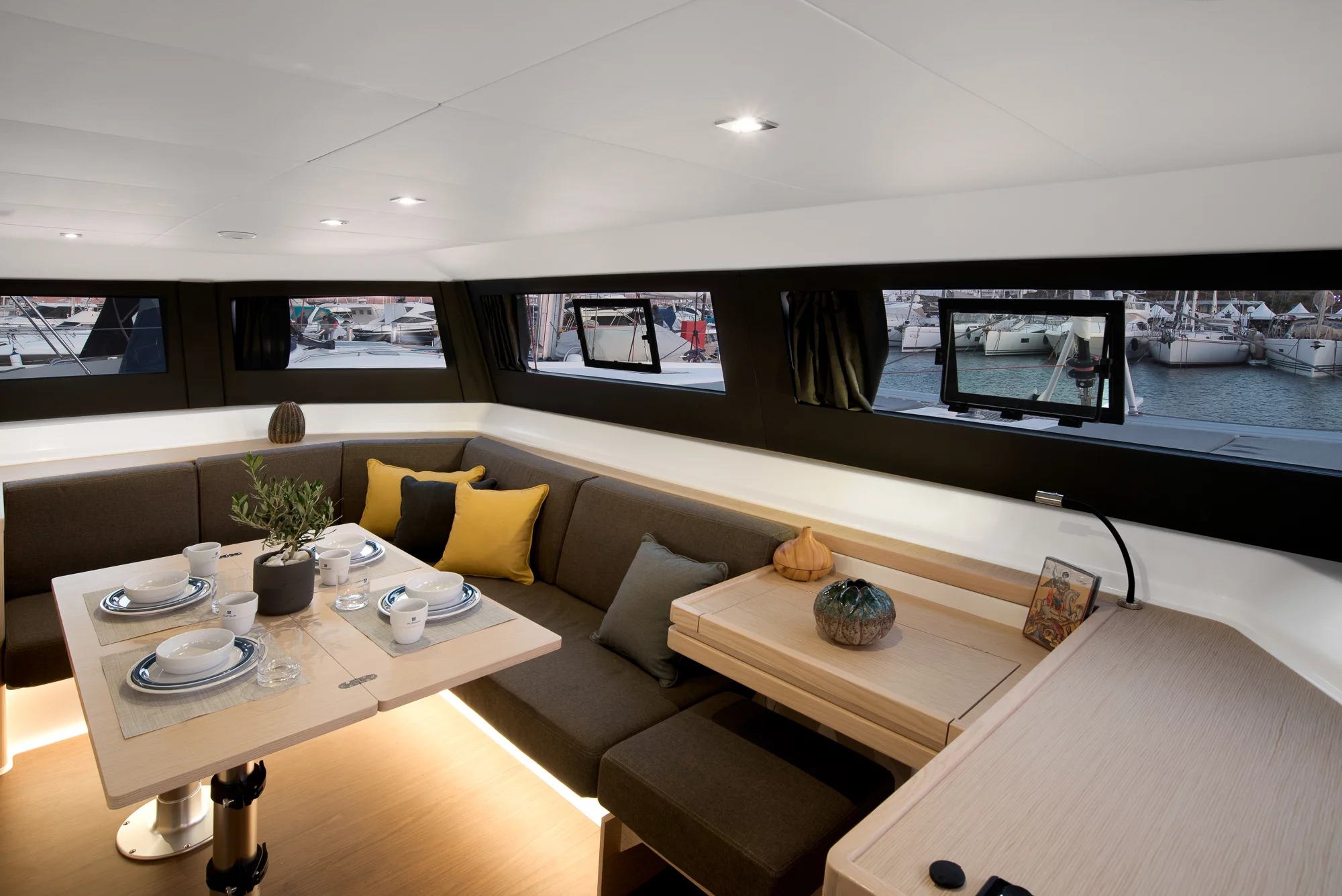 Dufour 48 Catamaran - 5 + 1 cab. (Orfeas)  - 11