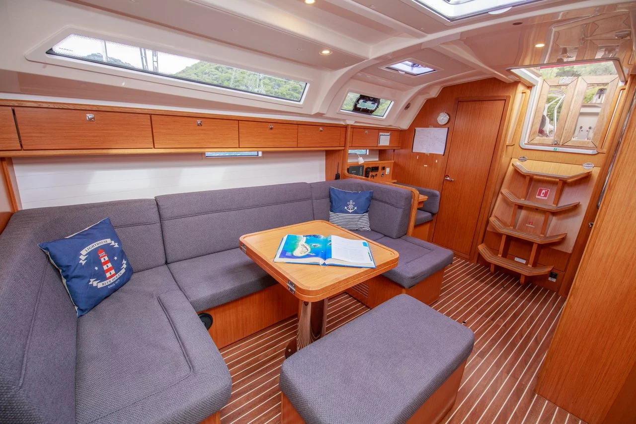 Bavaria Cruiser 41 - 3 cab. (Tangram)  - 8