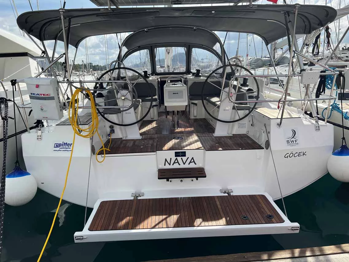 Bavaria C42 (Nava)  - 0