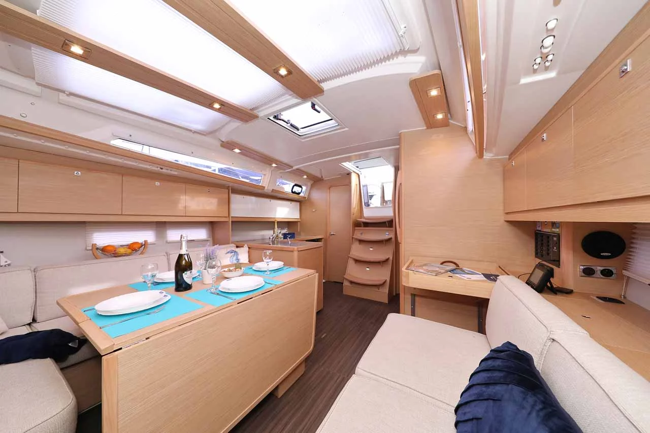 Dufour 390 (Free Spirit)  - 14