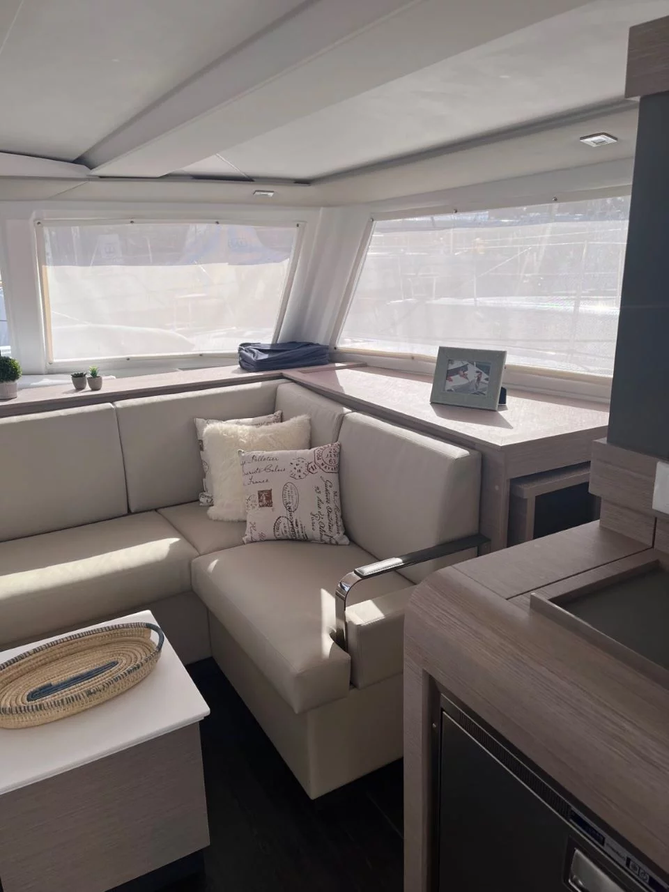 Fountaine Pajot Isla 40 - 3 cab. (Scarlet Ibis)  - 5