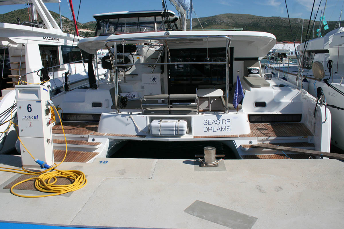 Photo #1 - Lagoon 42 - 4 + 2 cab. (Seaside dreams) en Trogir - 37362
