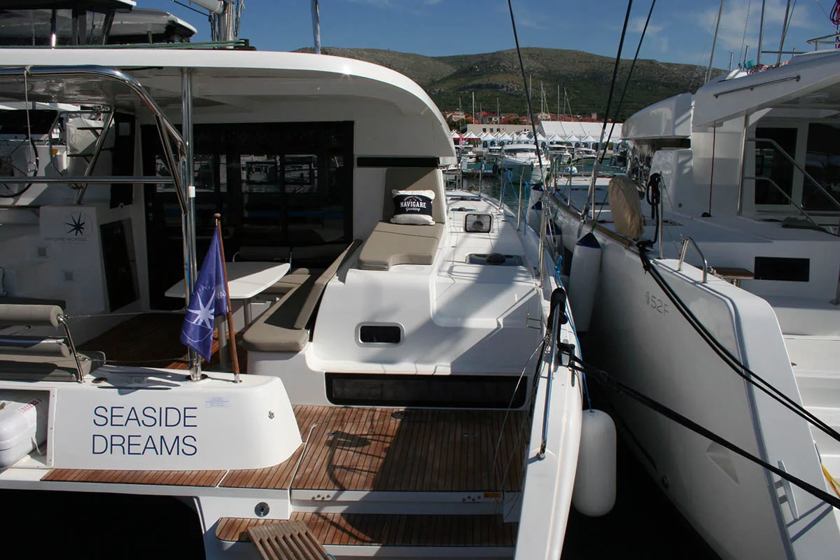 Lagoon 42 - 4 + 2 cab. (Seaside dreams)  - 3