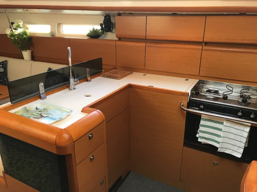 Sun Odyssey 409 (Korinne)  - 6