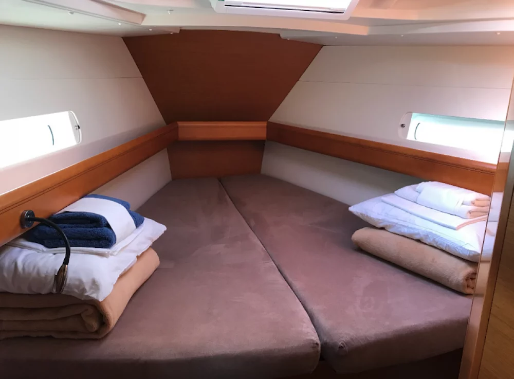 Sun Odyssey 409 (Korinne)  - 9