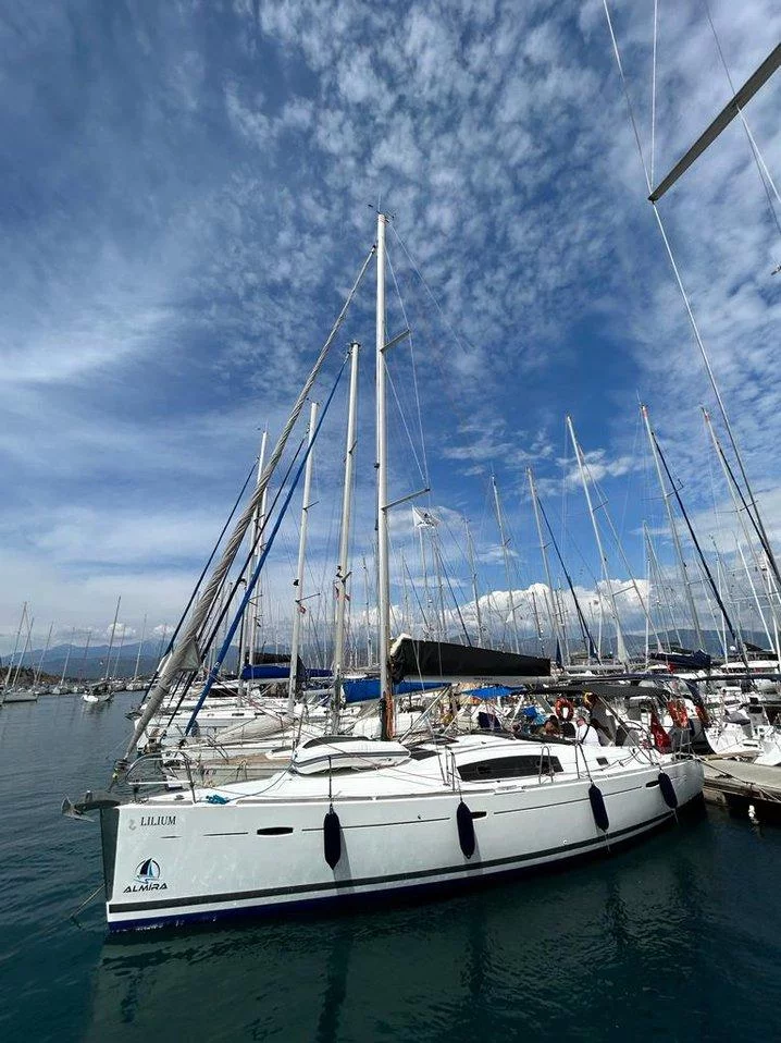 Oceanis 43 Family - 4 cab. (Lilium)  - 2