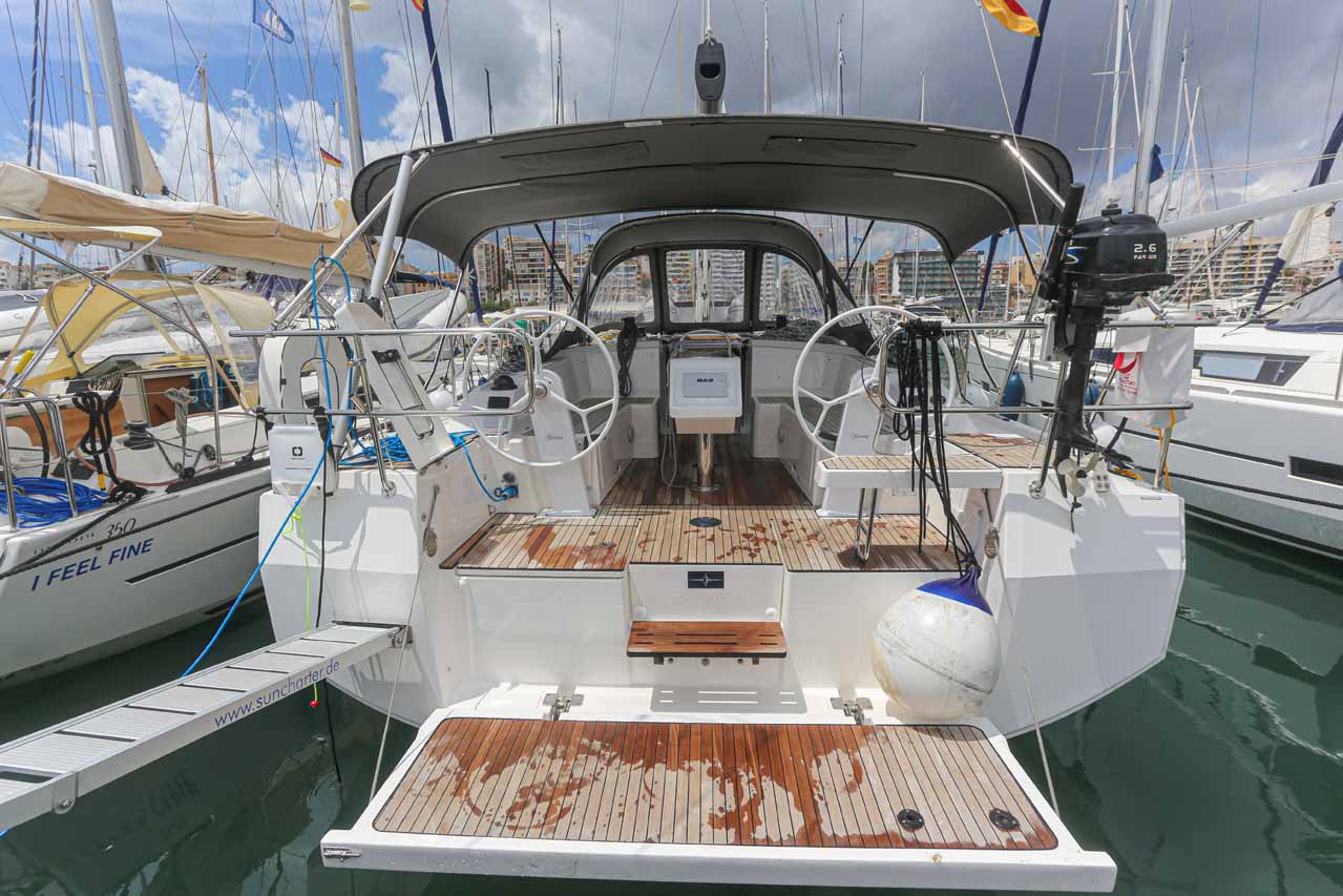 Photo #1 - Bavaria C38 (Cloud Rider) in Palma - 37454
