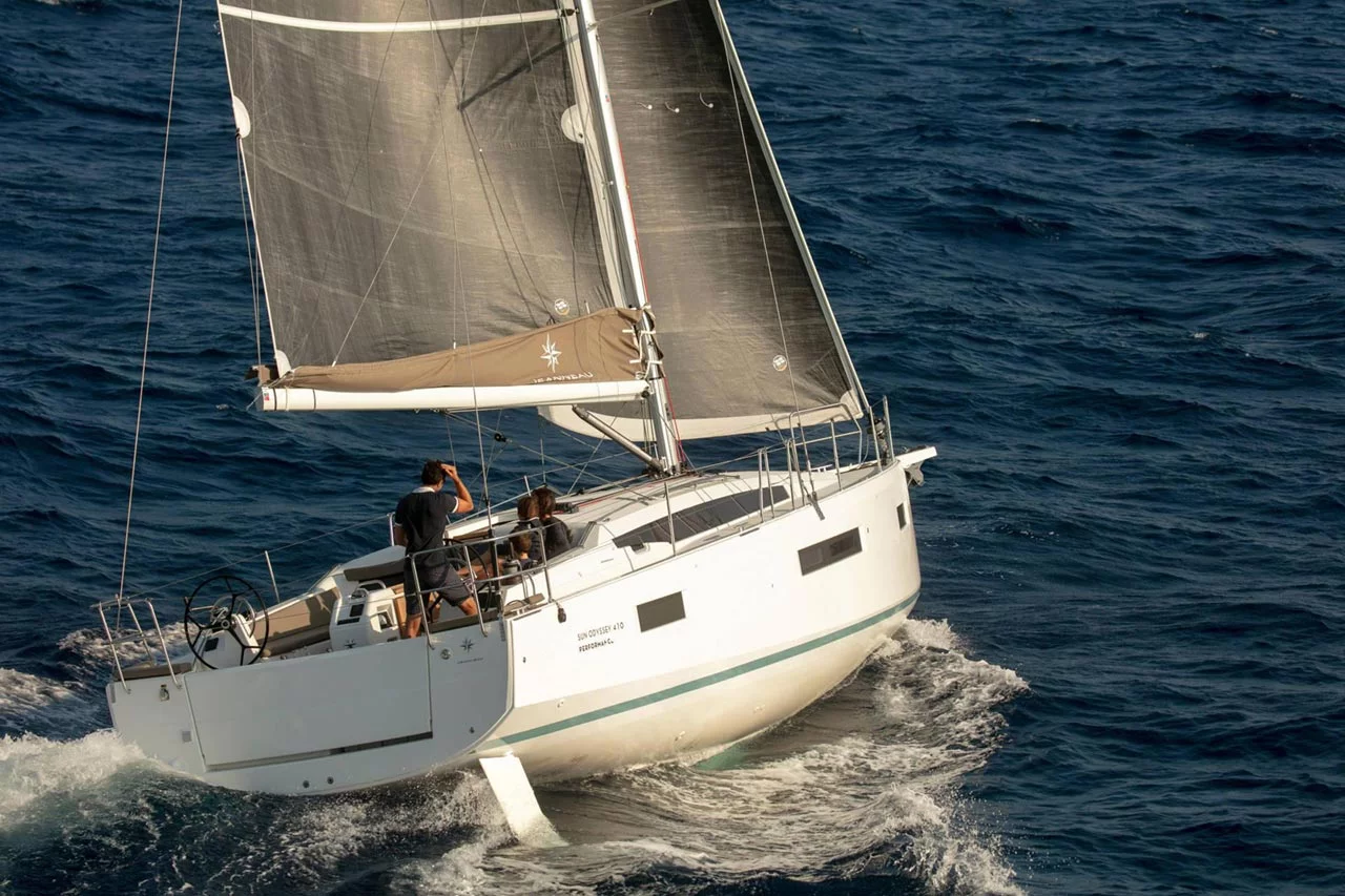 Sun Odyssey 410 - 3 cab. (Under Pressure)  - 3