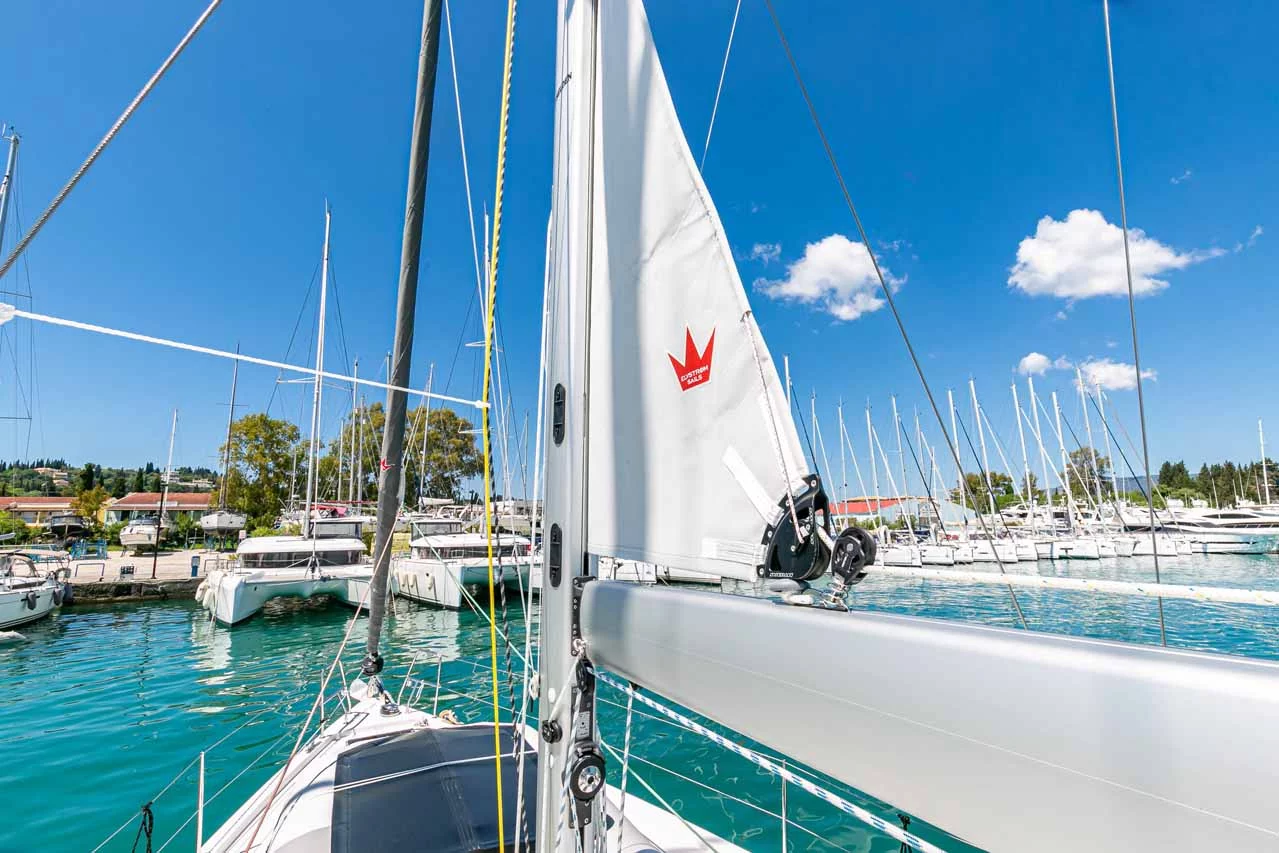 Bavaria C45 - 4 cab. (Deep Blue)  - 3