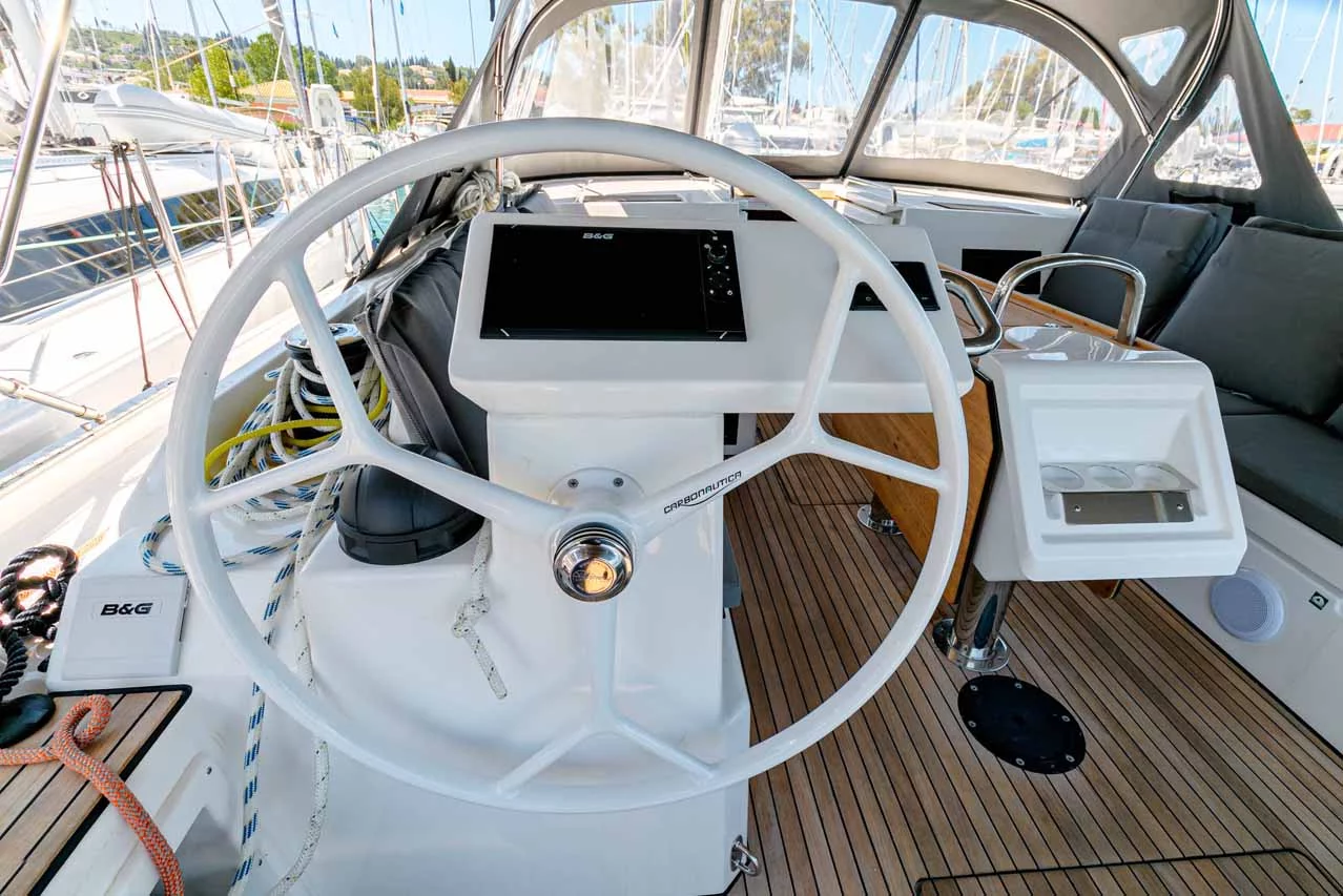 Bavaria C45 - 4 cab. (Deep Blue)  - 6