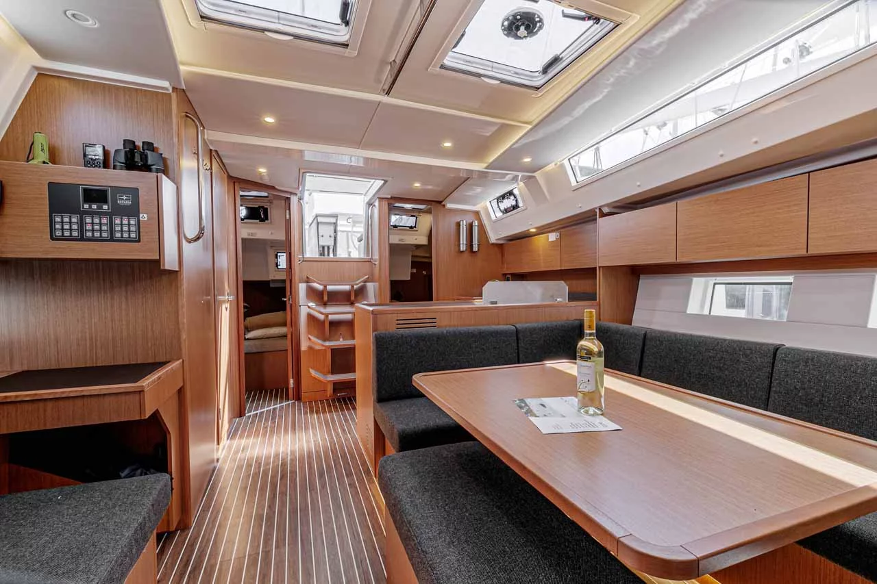 Bavaria C45 - 4 cab. (Deep Blue)  - 12