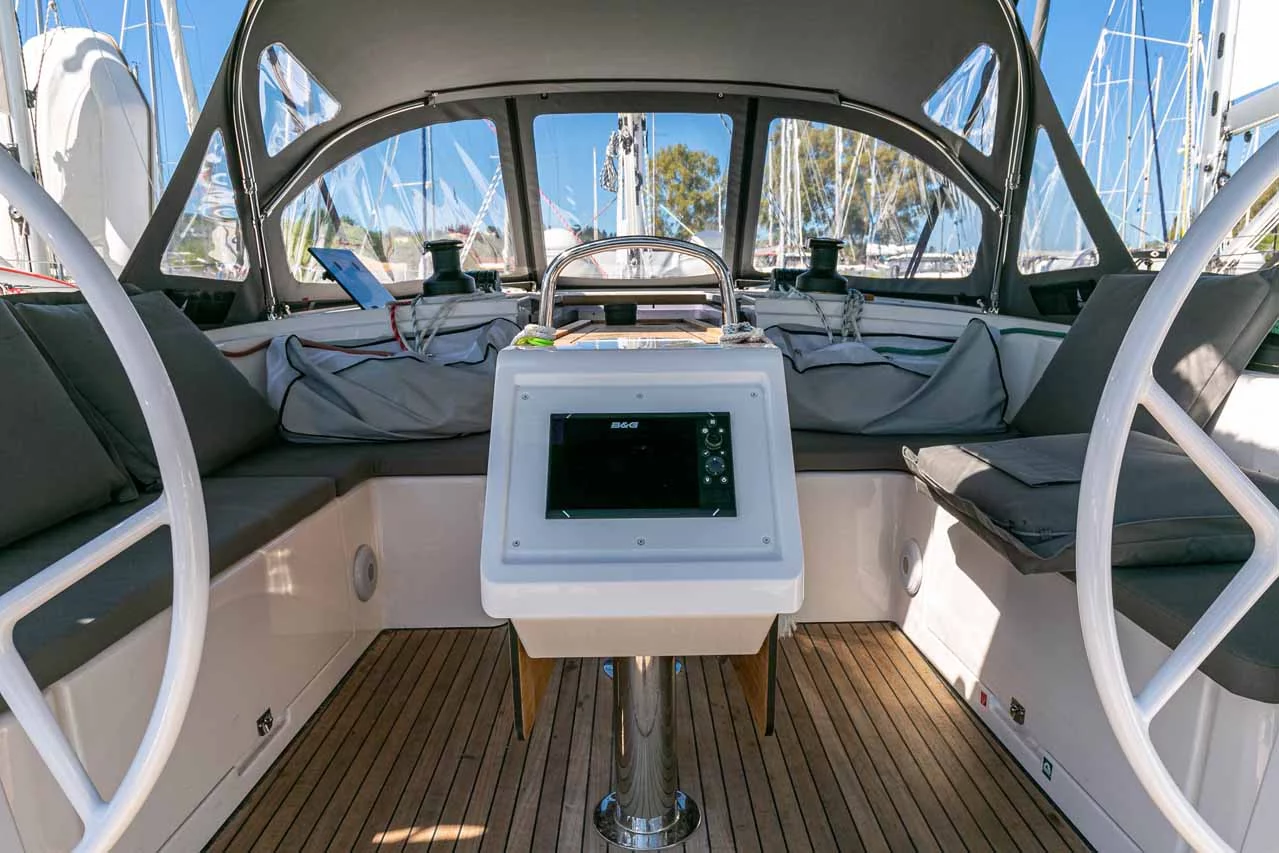 Bavaria C42 (Ironic)  - 8