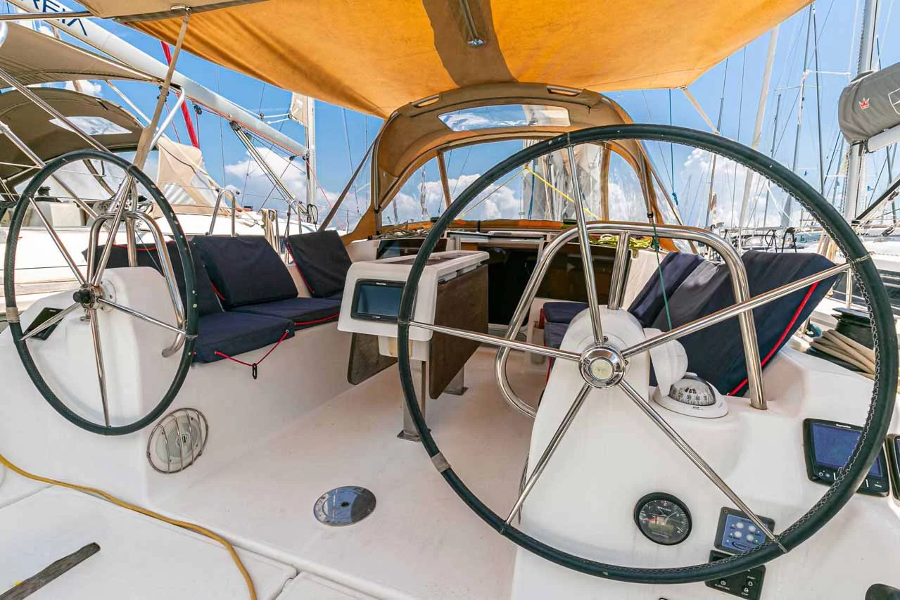 Dufour 350 GL (Wave)  - 5