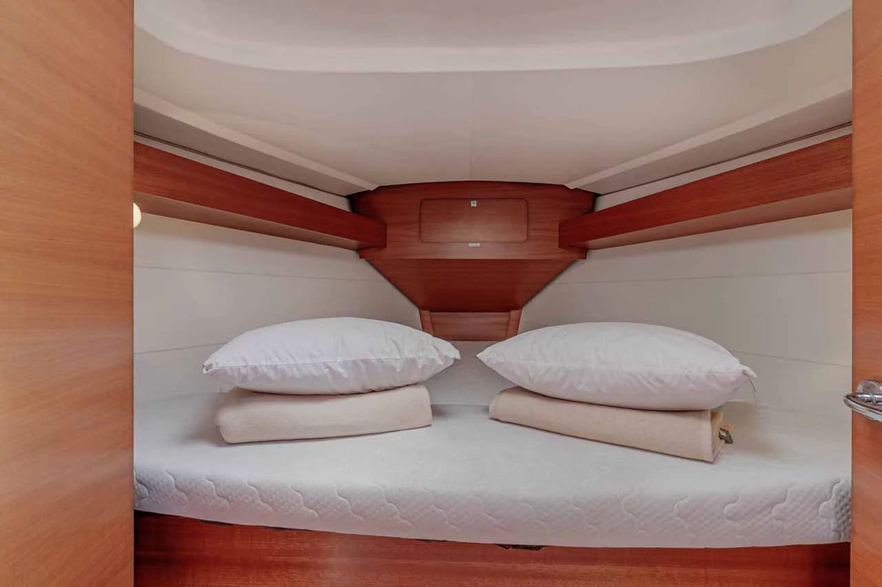 Dufour 350 GL (Wave)  - 10