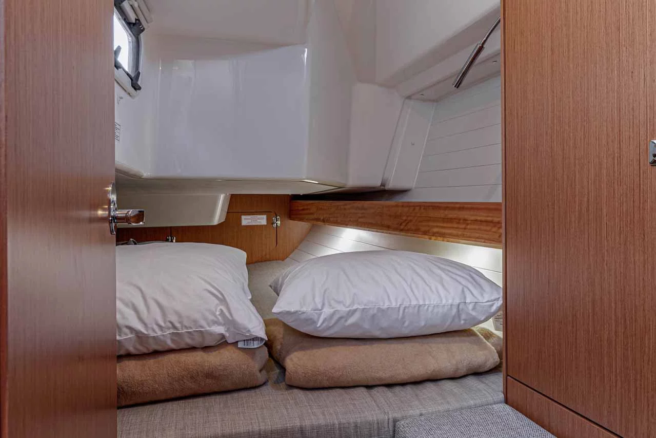 Bavaria Cruiser 34 (Moonrise)  - 1
