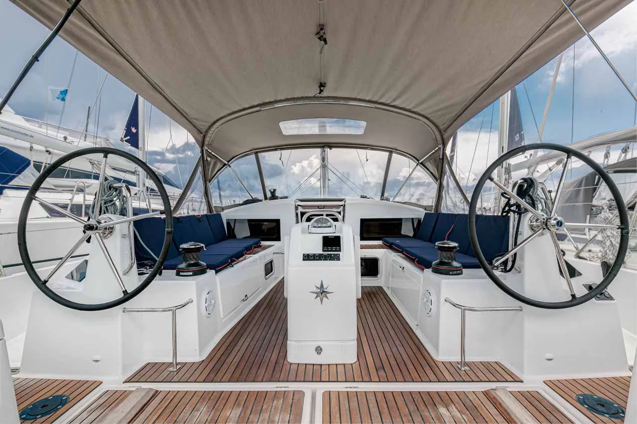 Sun Odyssey 440 (Mystic Blue)  - 4