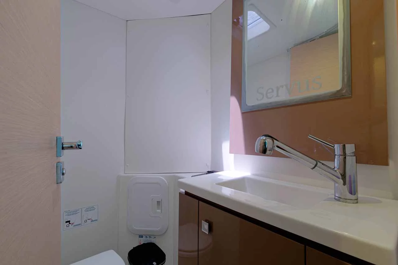 Fountaine Pajot Lucia 40 - 4 cab. (Servus)  - 21