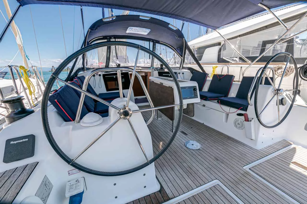 Dufour 382 GL (So What)  - 5