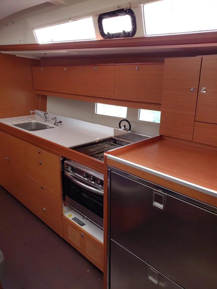 Dufour 460 GL (Catch The Wind)  - 4