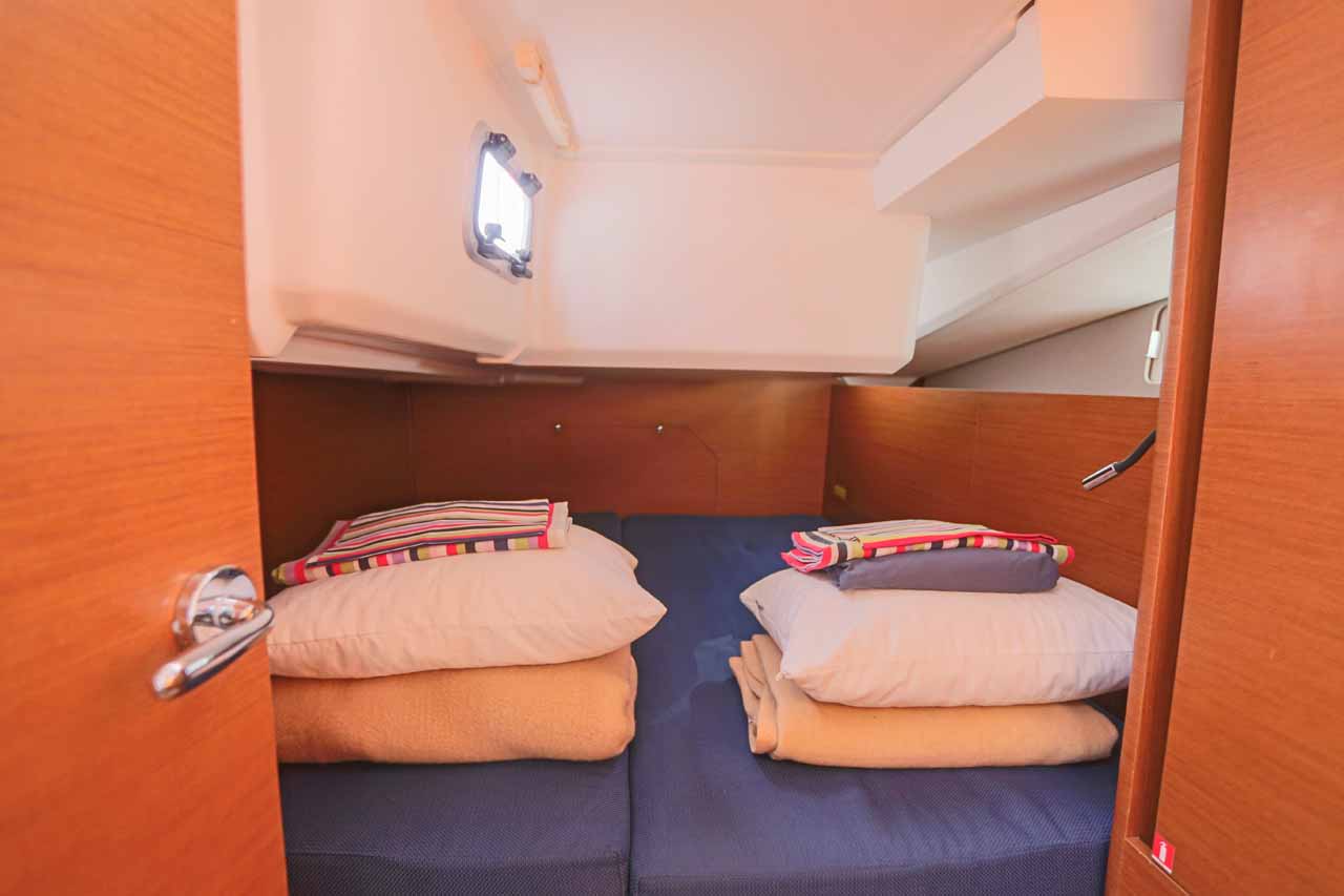 Photo #15 - Sun Odyssey 440 (Lazy River) in Palma - 37525