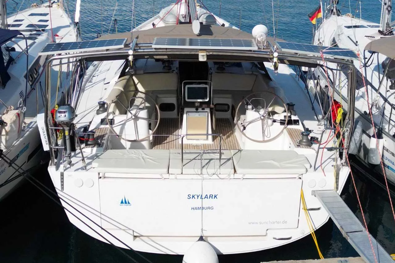 Dufour 560 GL - 5 + 1 cab. (Skylark)  - 0