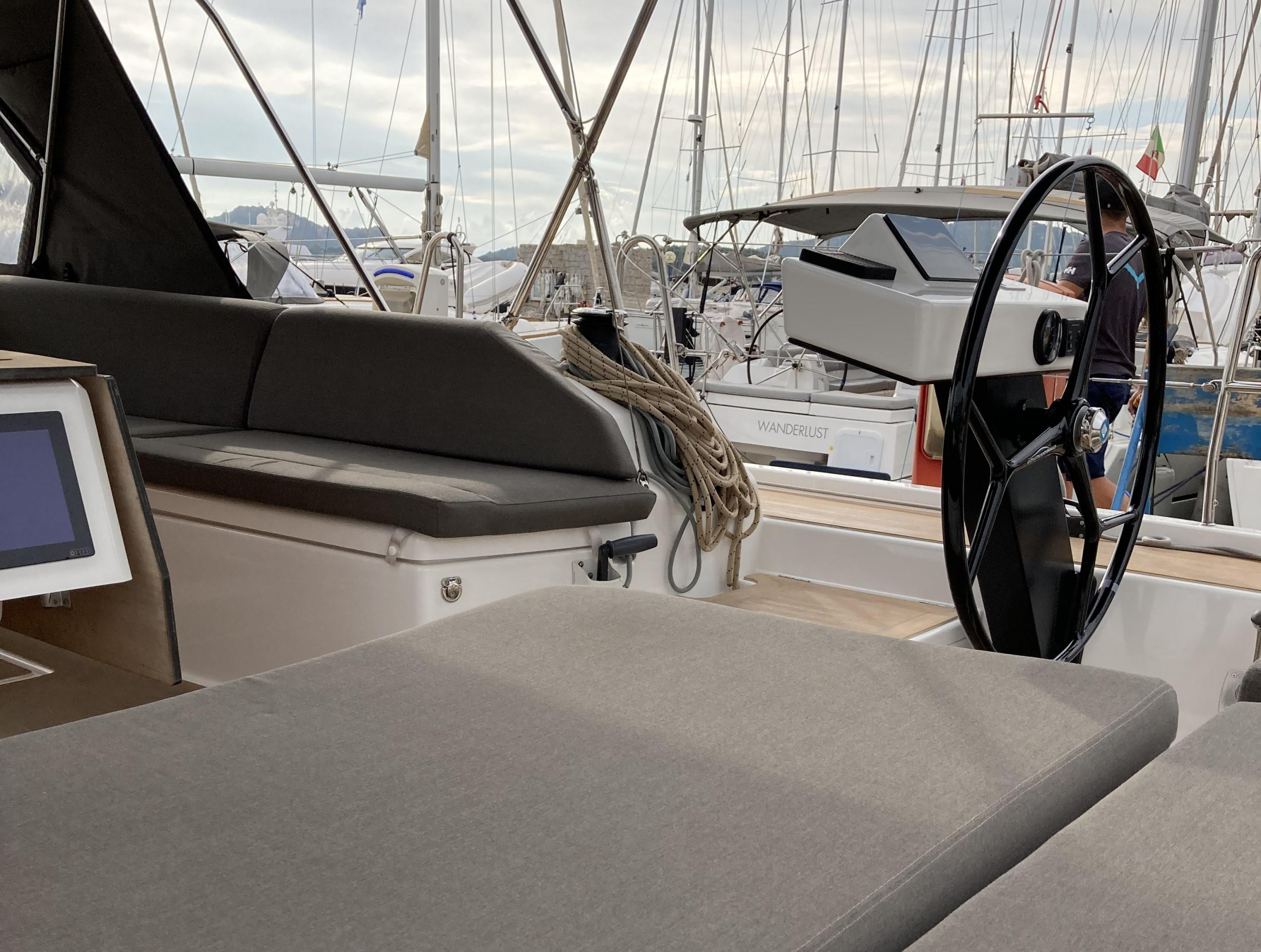 Photo #11 - Dufour 530 (Gryffindor) en Porto Rotondo - 37566