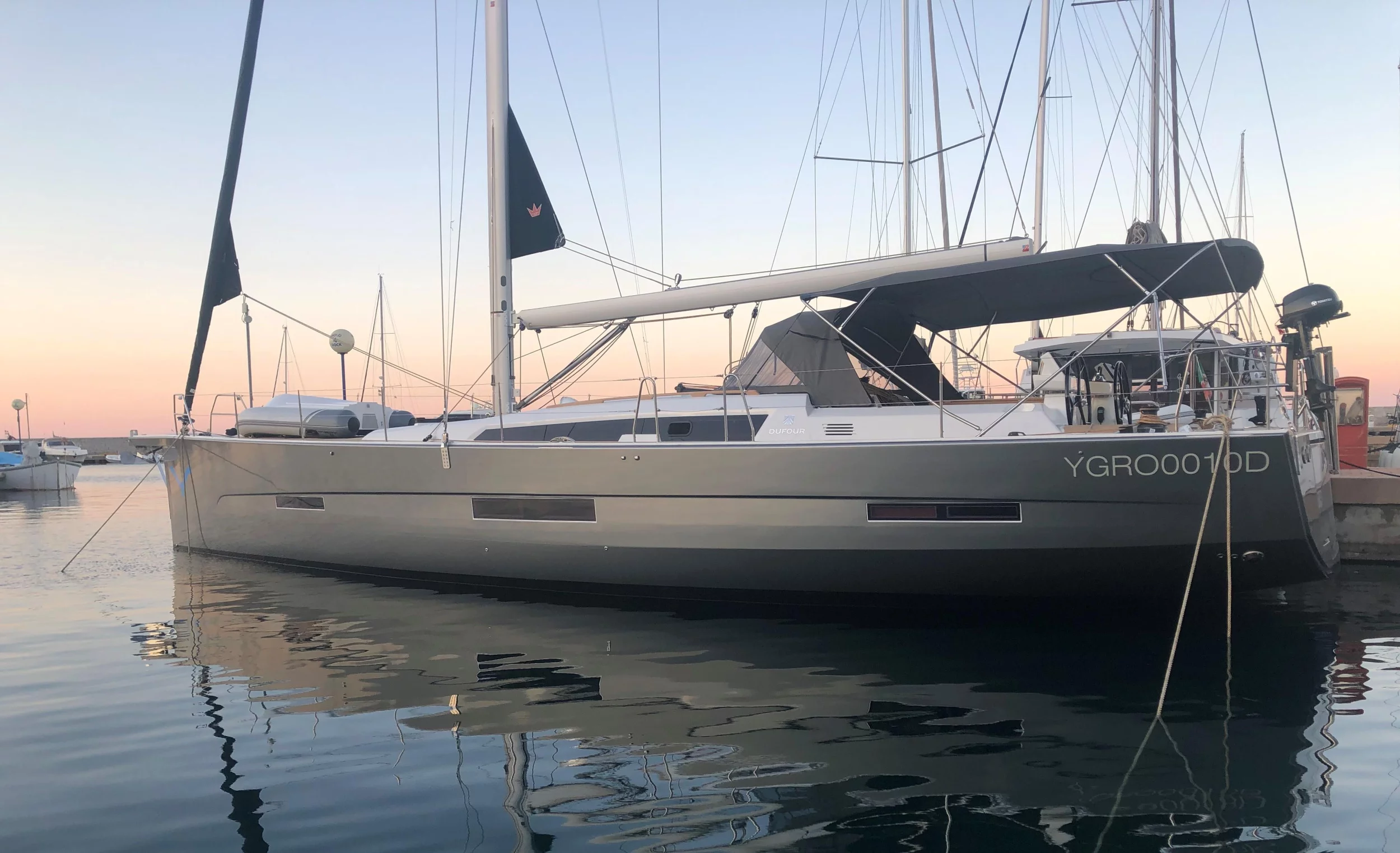 Dufour 56 Exclusive - 5 + 1 cab. (Silente)  - 0
