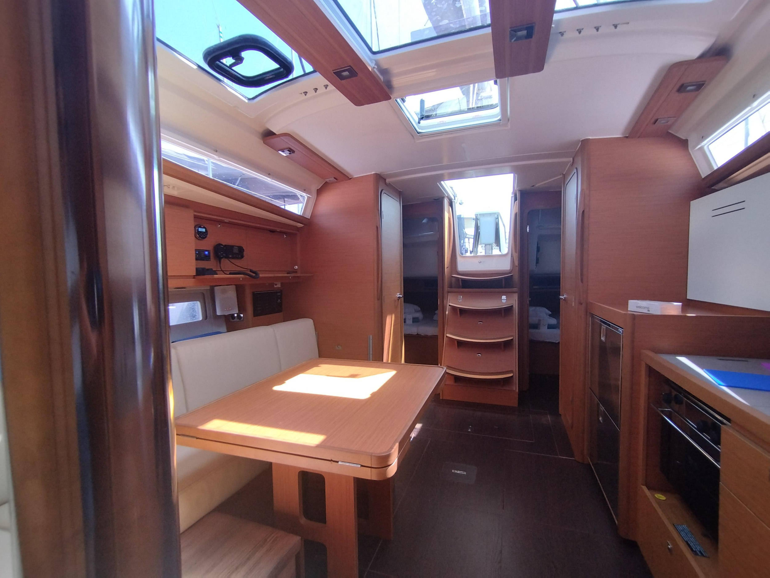Photo #14 - Dufour 390 (Yaya) en Portisco - 37575