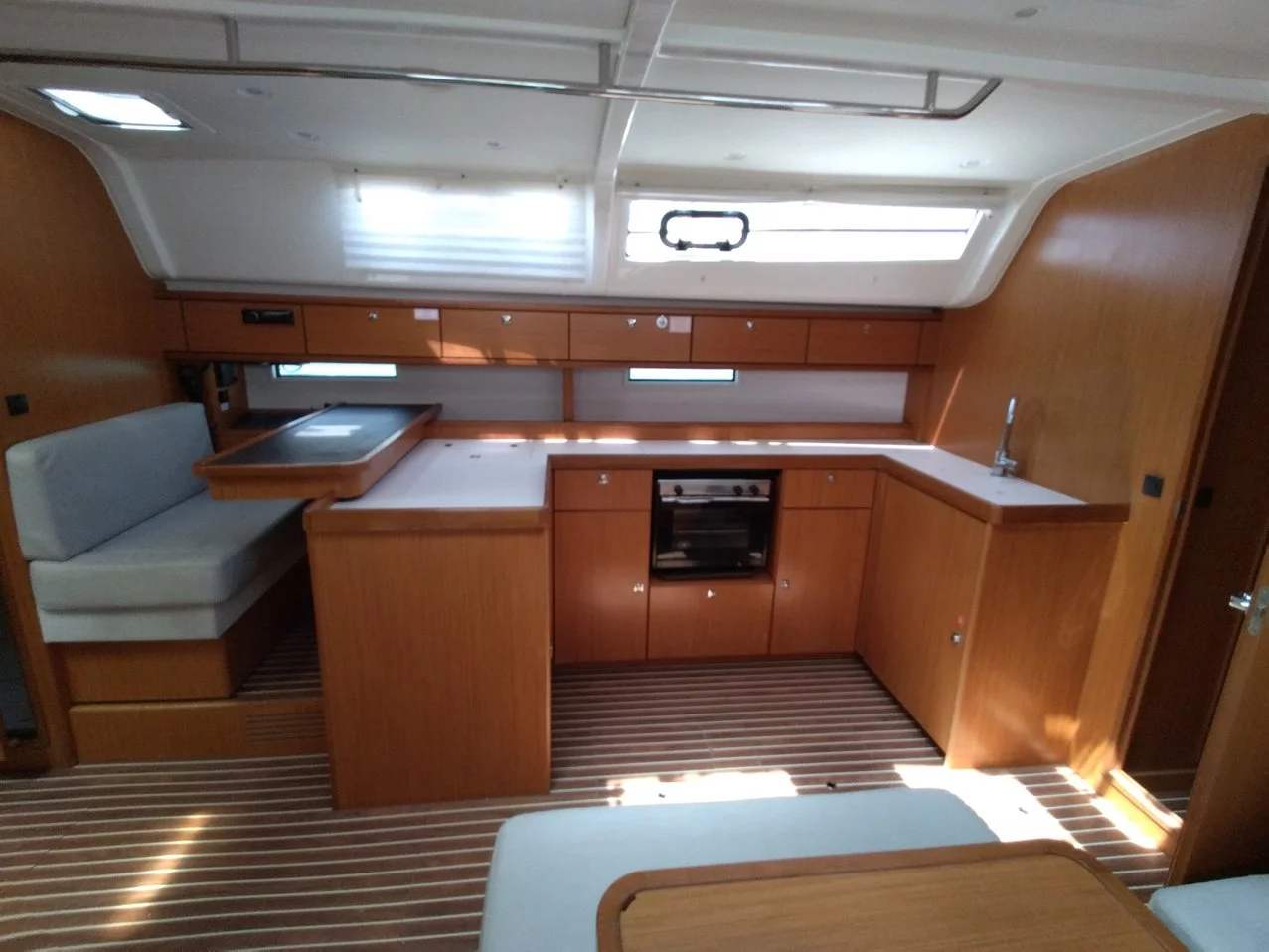 Bavaria 51 Cruiser (Gin Tonic)  - 27