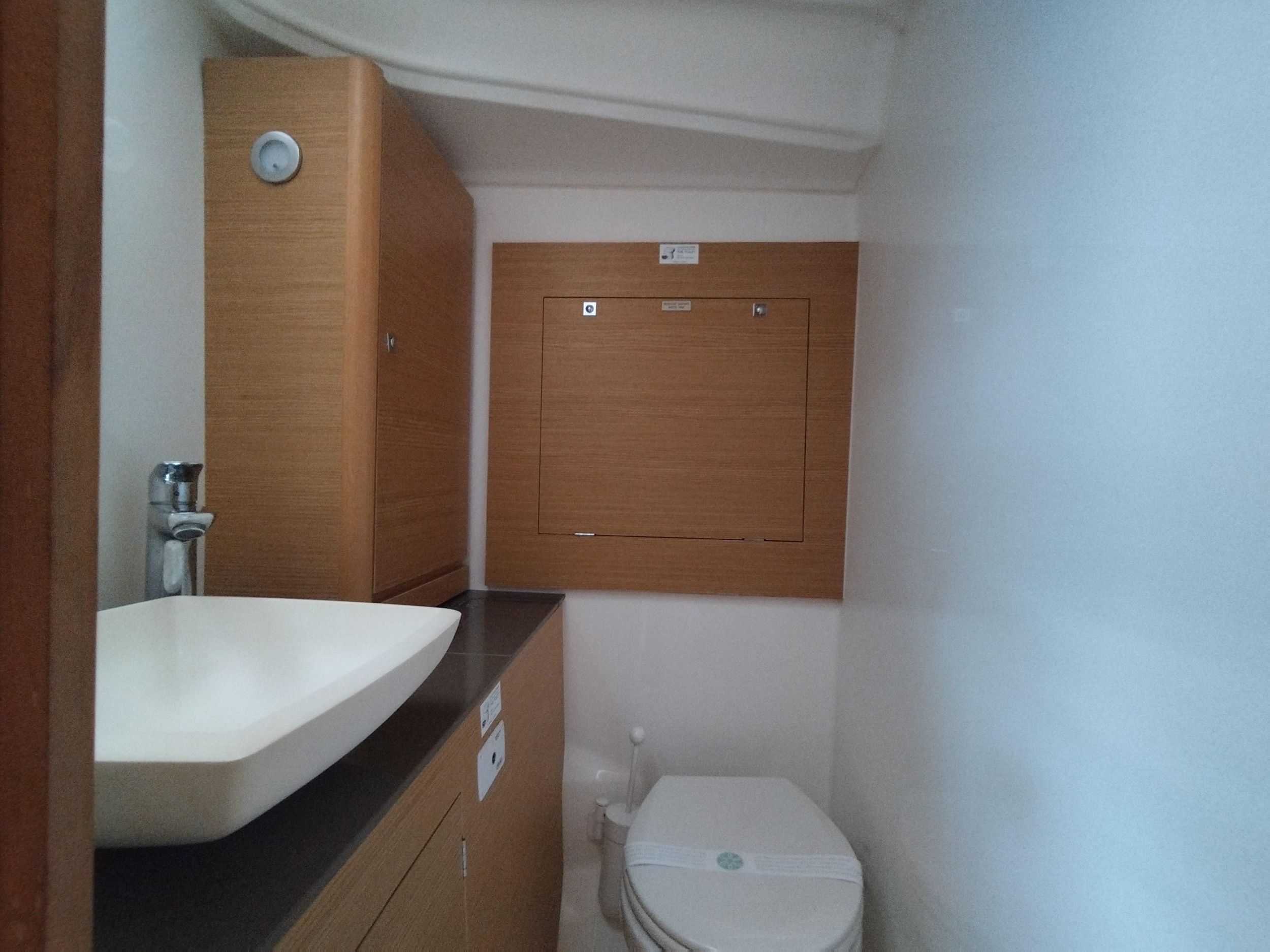Photo #17 - Dufour 390 (Pixie) in Portisco - 37588