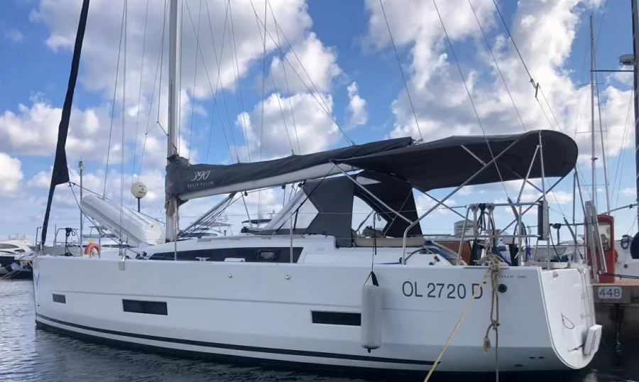 Dufour 390 (Molesta)  - 0