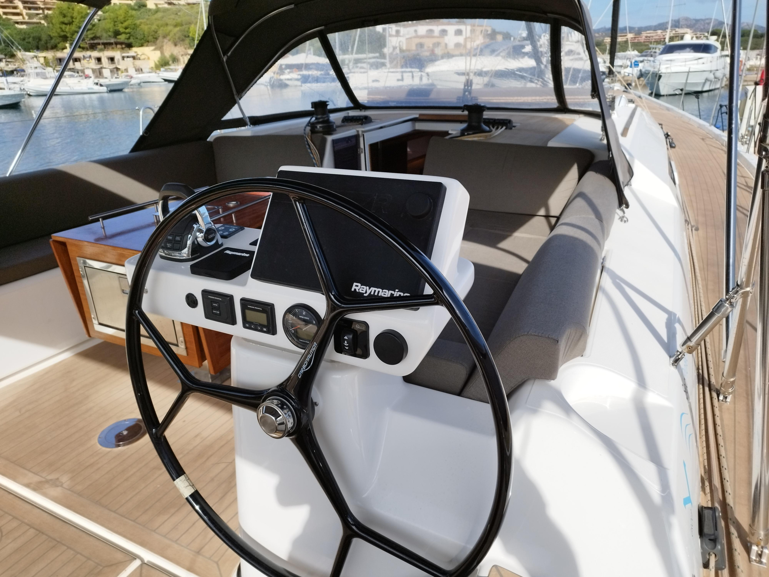 Photo #5 - Dufour 56 Exclusive - 5 + 1 cab. (Albus) en Portisco - 37597