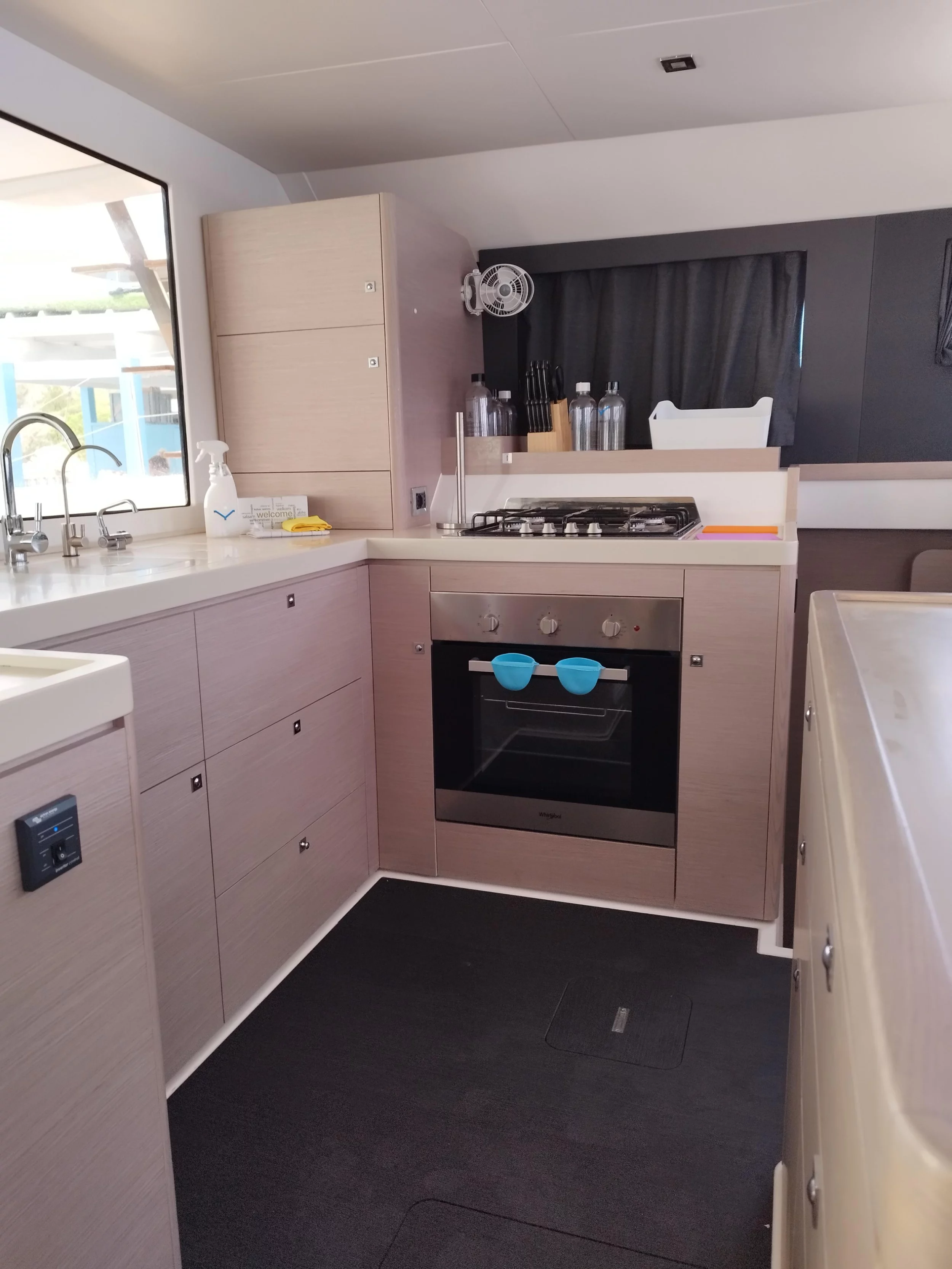 Dufour 48 Catamaran - 5 + 1 cab. (Delphinus)  - 1