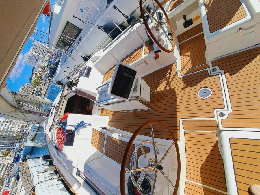 Sun Odyssey 449 (Mientras Tanto)  - 4