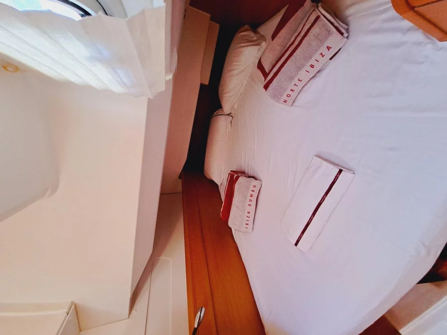 Sun Odyssey 449 (Mientras Tanto)  - 13