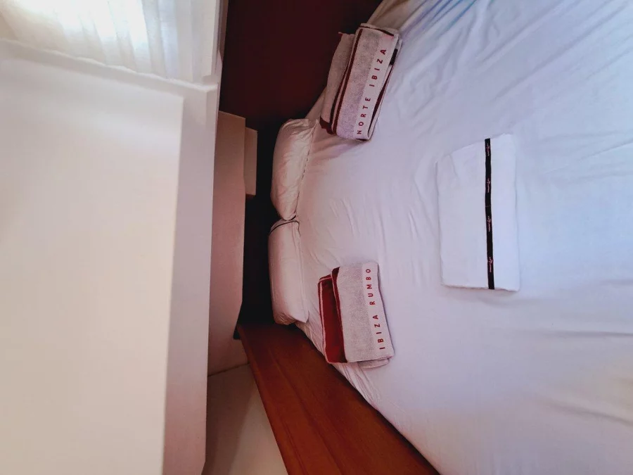 Sun Odyssey 449 (Mientras Tanto)  - 19