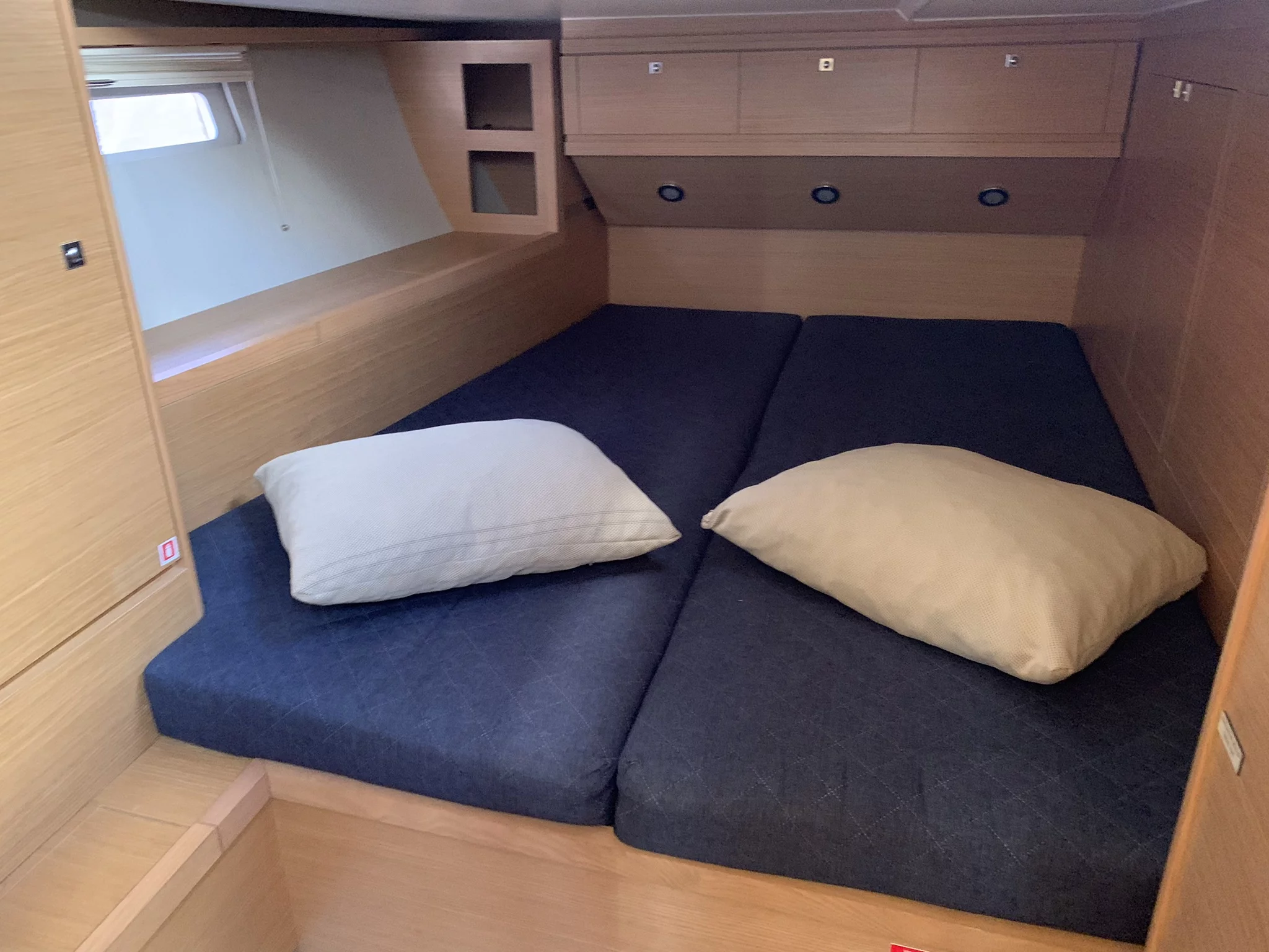 Dufour 520 GL (Greenleaf)  - 22