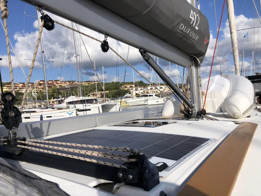 Dufour 412 (Wanderlust)  - 6