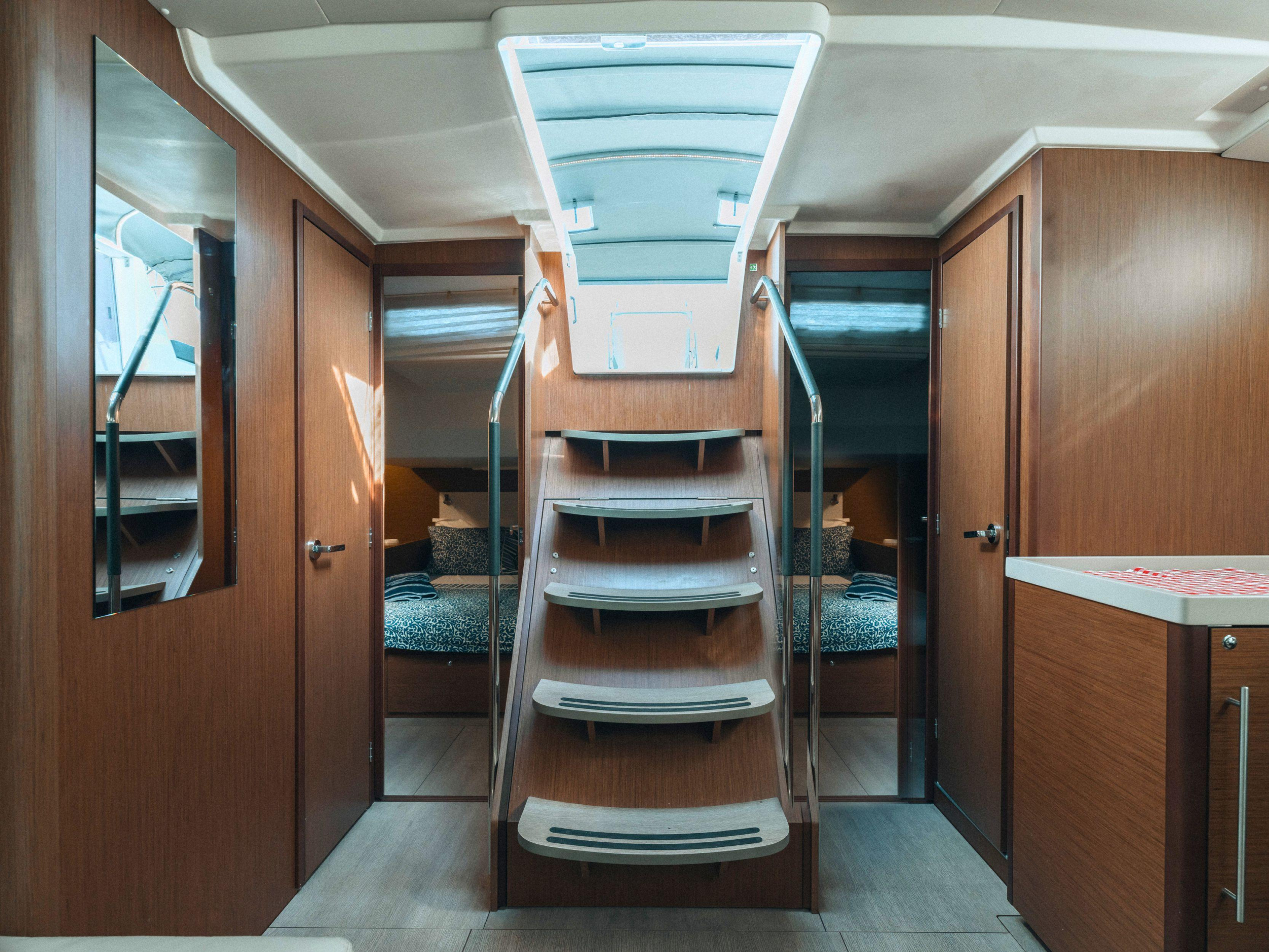 Oceanis 51.1 - 5 + 1 cab. — photo 9