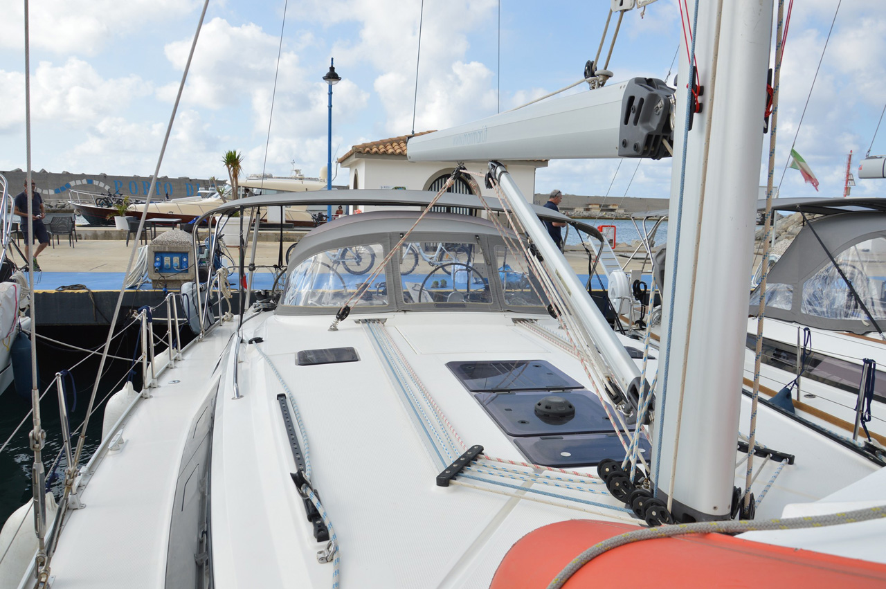 Photo #6 - Bavaria Cruiser 46 - 4 cab. (Mami) in Tropea - 37641