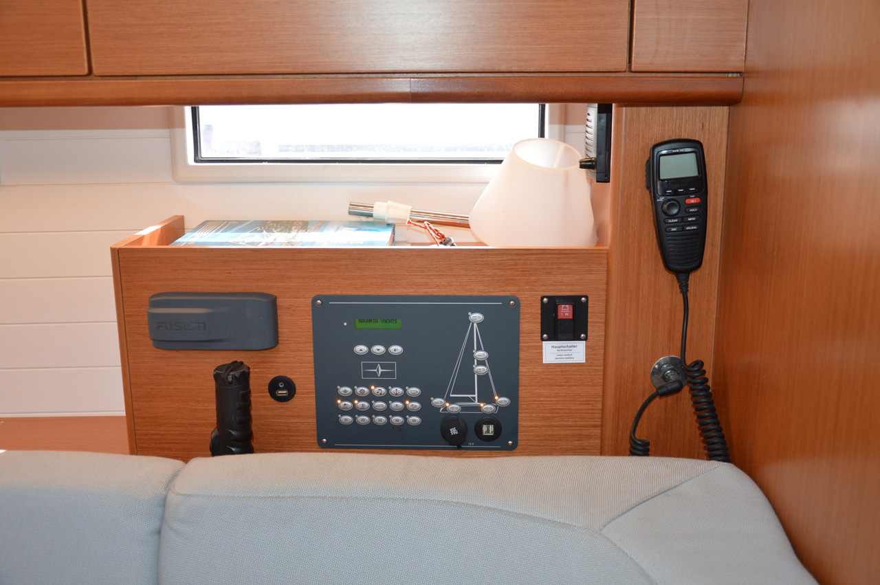 Photo #14 - Bavaria Cruiser 46 - 4 cab. (Mami) in Tropea - 37641
