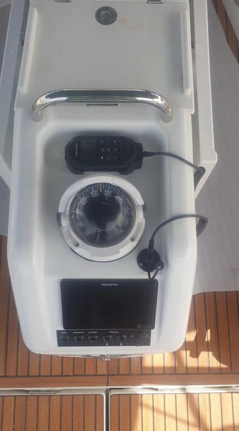 Sun Odyssey 410 - 3 cab. (The song is you)  - 5