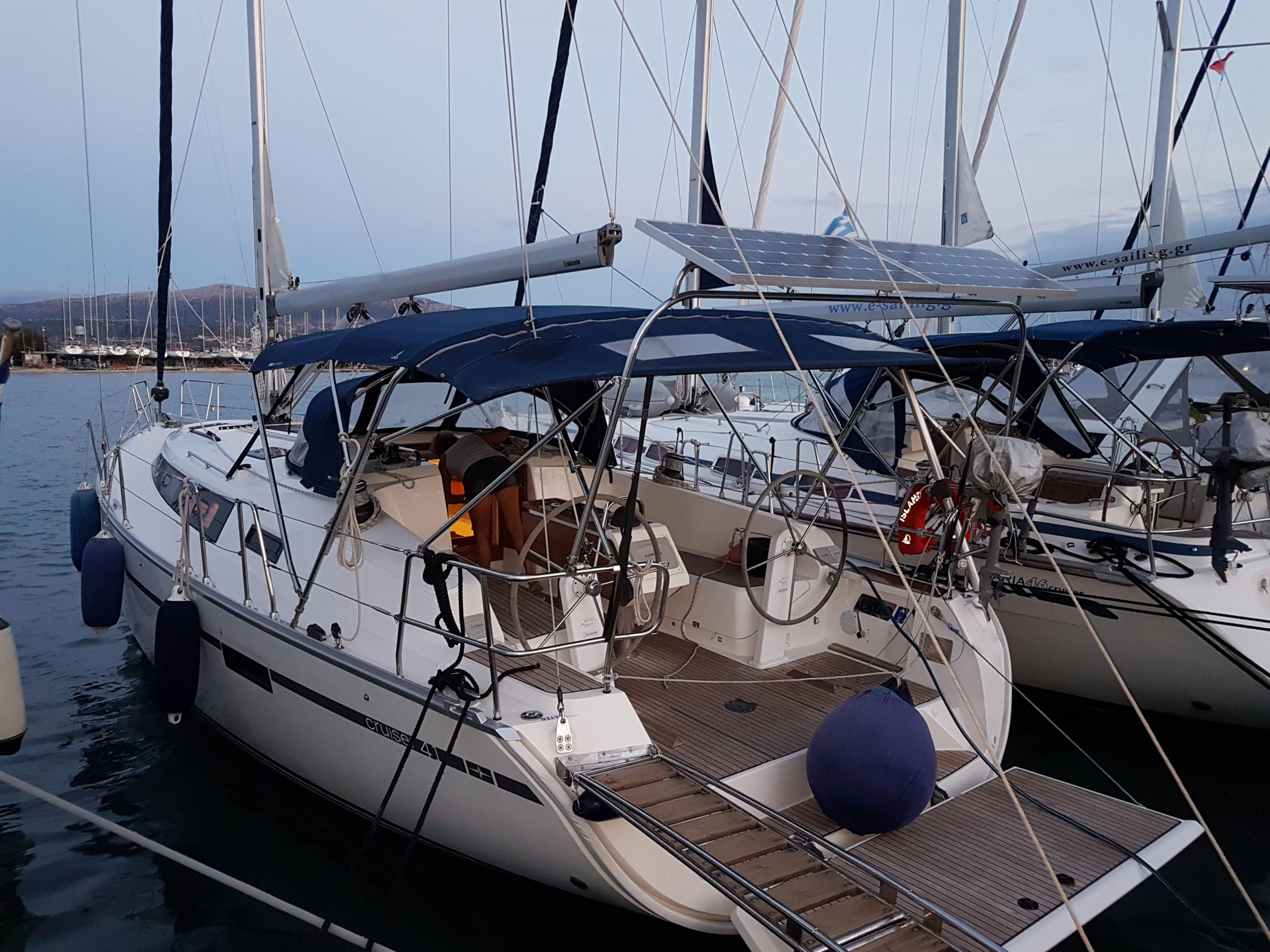 Photo #3 - Bavaria Cruiser 41 - 3 cab. (Marea) in Lefkada - 37671