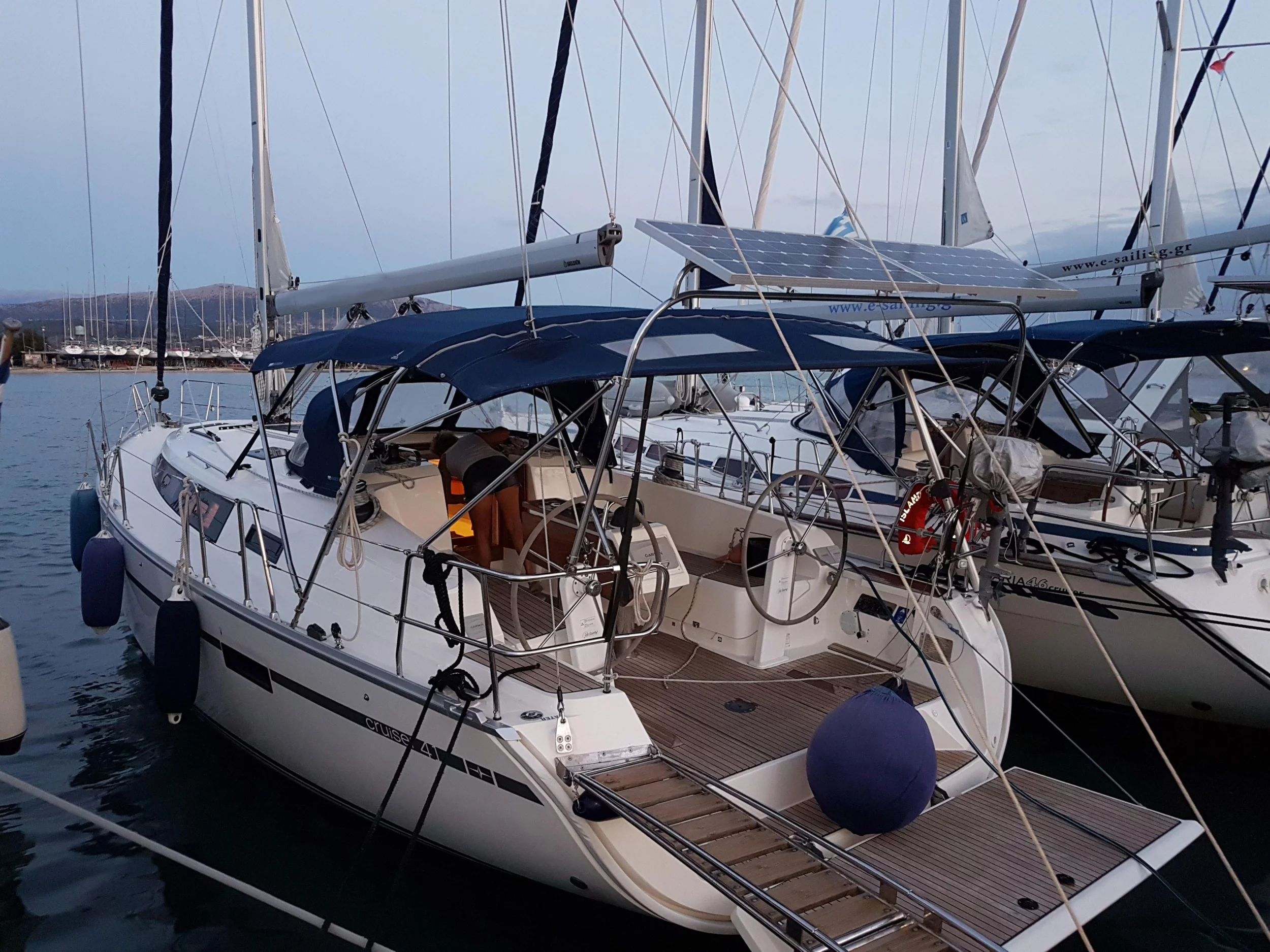 Bavaria Cruiser 41 - 3 cab. (Marea)  - 2