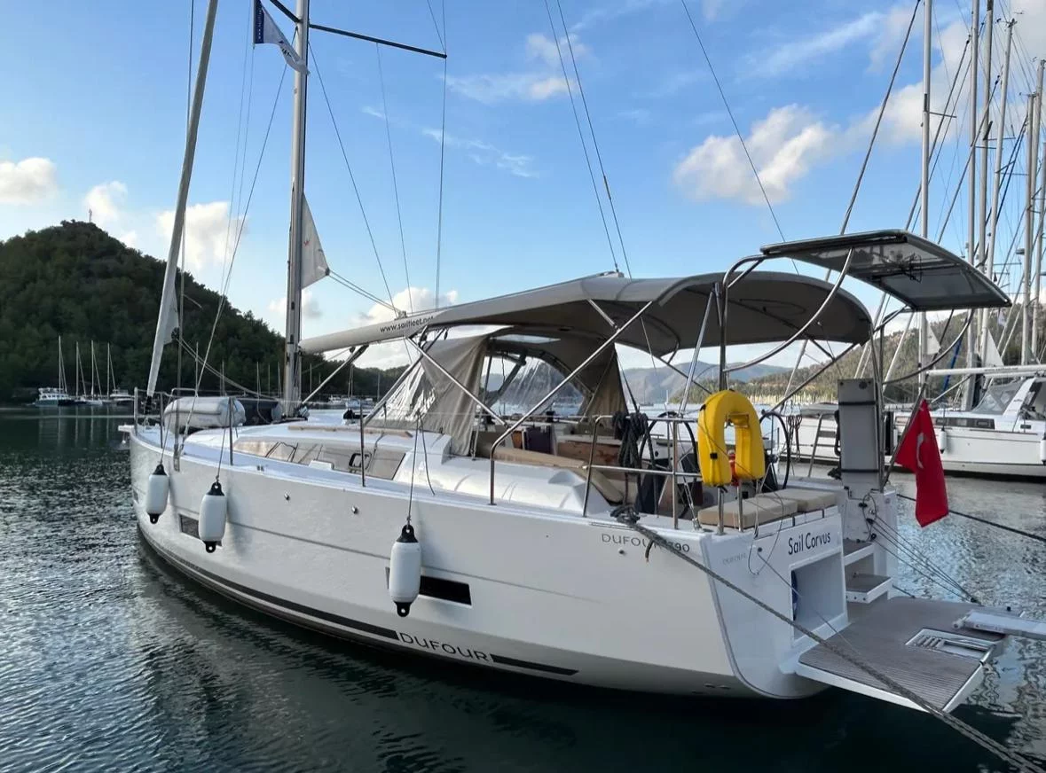 Dufour 390 GL (Sail Corvus)  - 0
