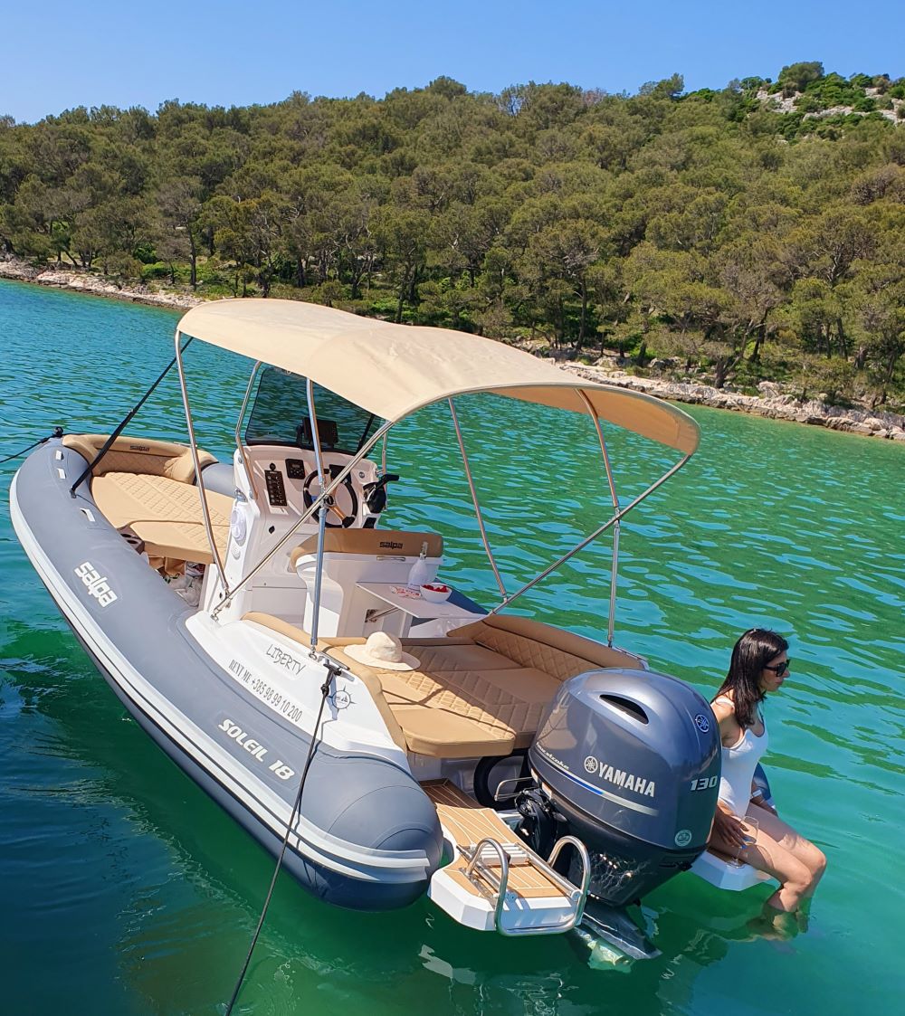 Photo #3 - Salpa Soleil 18 (Liberty) en Murter - 37697