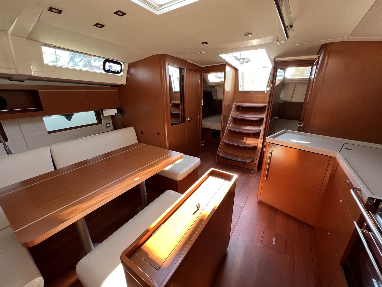 Photo #14 - Oceanis 46.1 (Ostria) in Athens - 37703